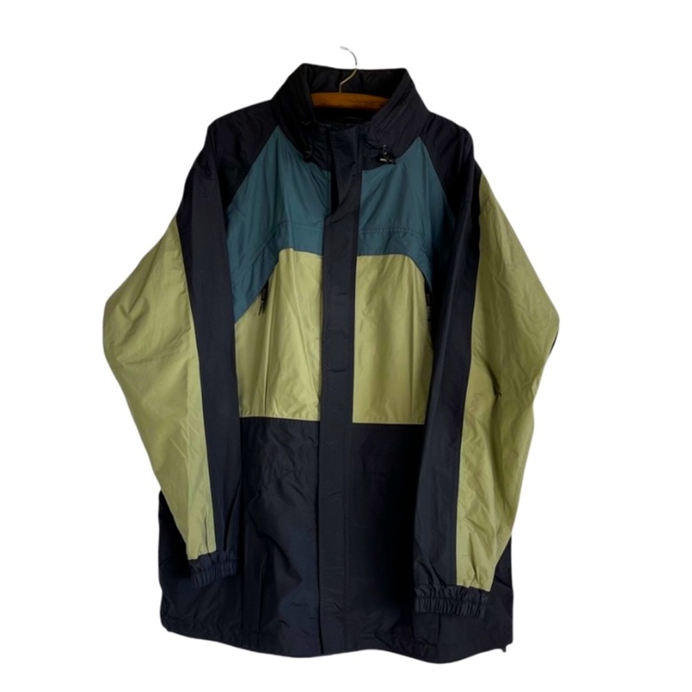 REI color blocked high quality rain jacket - size XL - no signs of wear